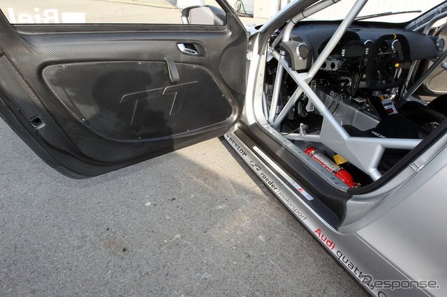 2012年に市販される、レース専用車「TT GT4」
