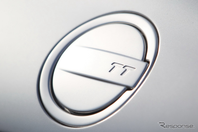 2012年に市販される、レース専用車「TT GT4」