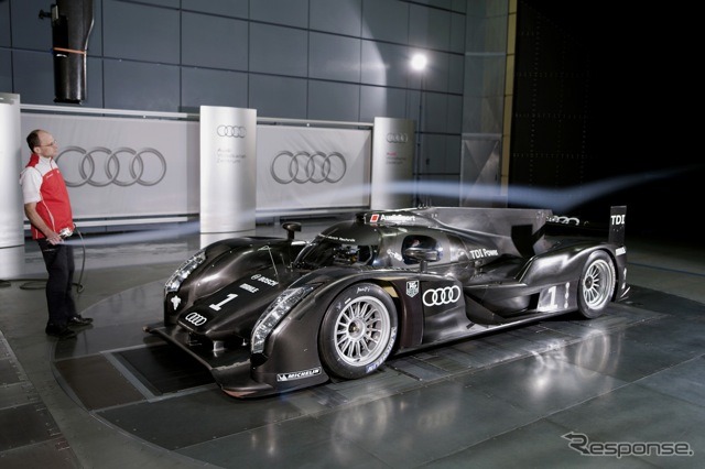 R18