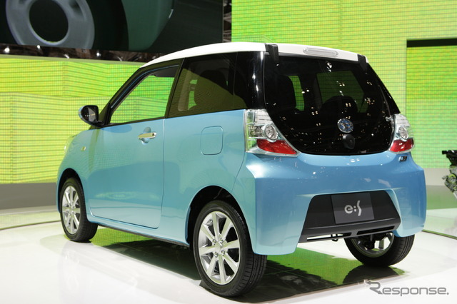 イース（東京モーターショー2009）