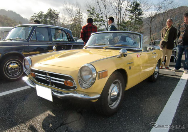 ホンダS800。古くから京都に住んでいる1台だという
