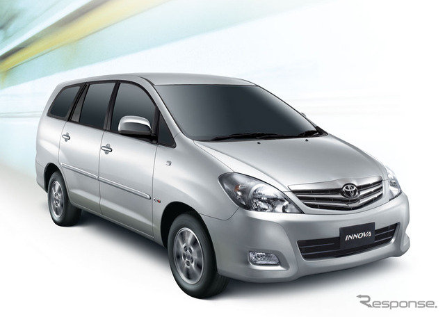 インド販売車種のイノーバ