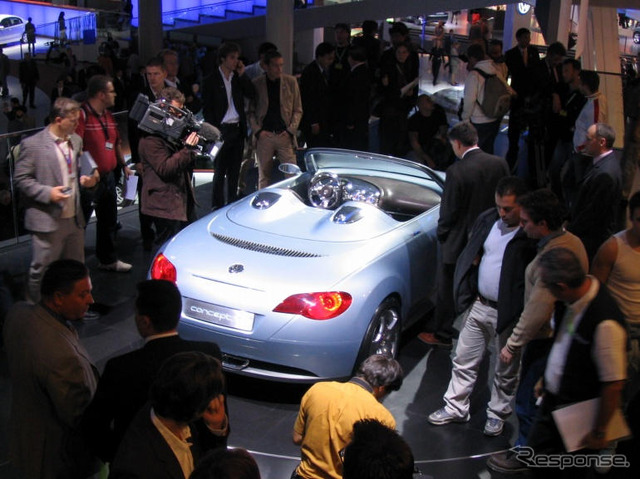 【フランクフルトショー2003速報】VW『コンセプトR』…面白くないはずがない