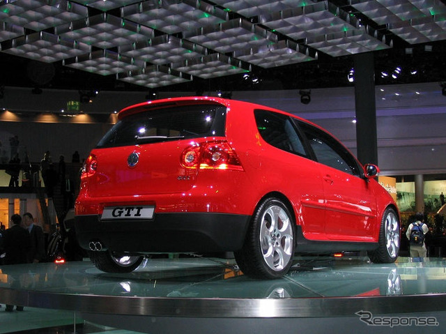 【フランクフルトショー2003写真蔵】これが第5世代のGTIだ…VW『ゴルフ』