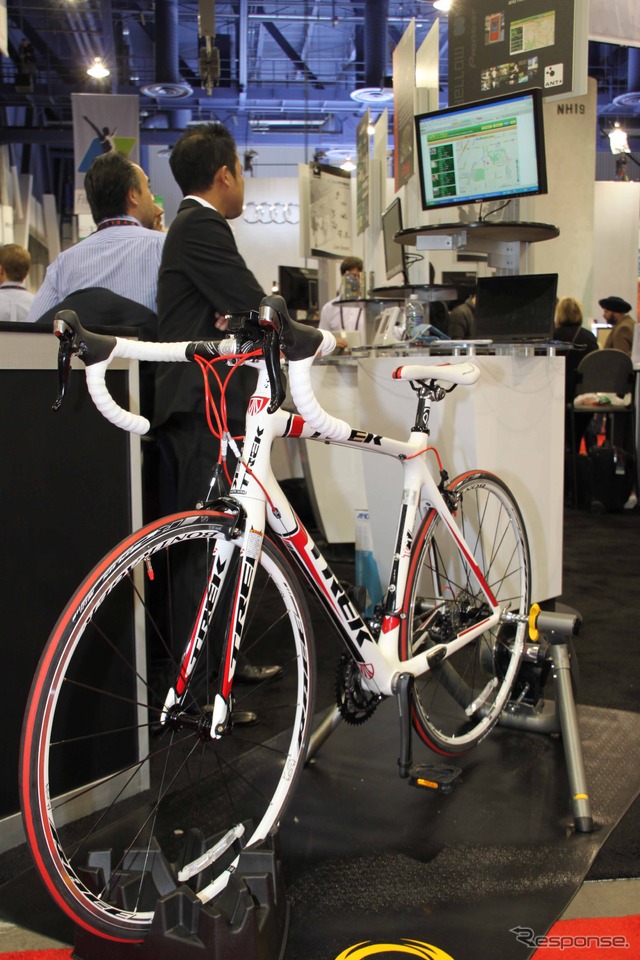 自転車や人の状態はANT+がフォーマット化した2.4GHz帯の無線通信を使って端末へと送信される
