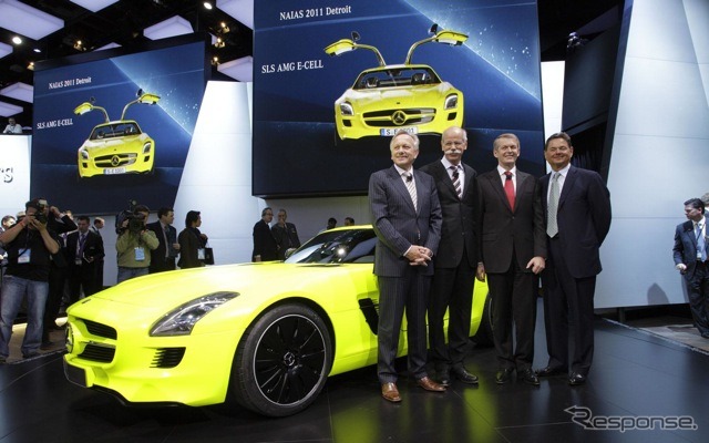 メルセデスベンツSLS AMG E-CELL