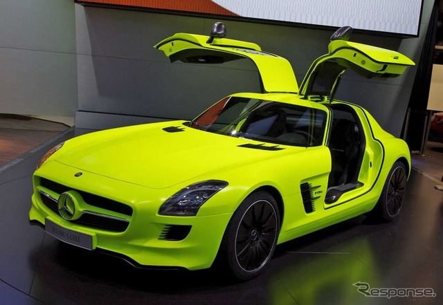 メルセデスベンツSLS AMG E-CELL