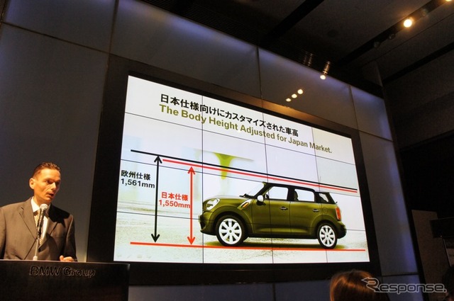 4ドアのクロスオーバーが登場