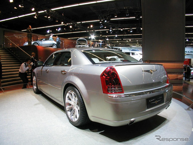 【フランクフルトショー2003速報】B-BOY御用達、クライスラー『300C』