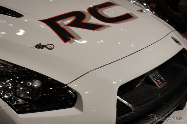NISMO、レース専用車両「GT-R RC」を発売