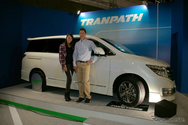トーヨータイヤ ブース