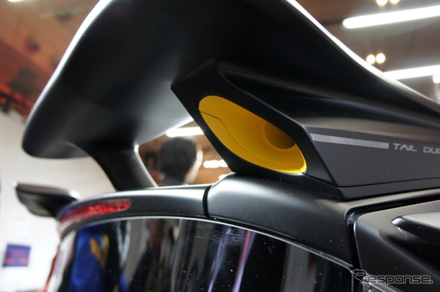 ホンダアクセスが出品したCR-Zの実験車両 TS-1X