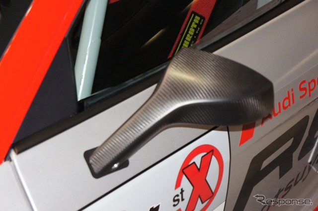 アウディ R8 LMS