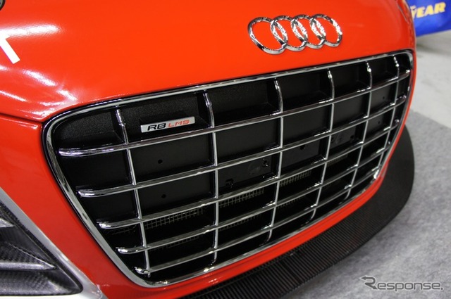 アウディ R8 LMS