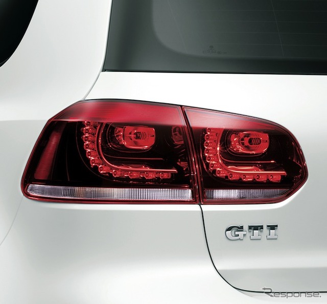 ゴルフGTI adidas
