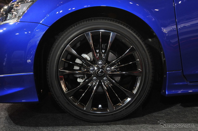 レクサス CT200h Fスポーツ