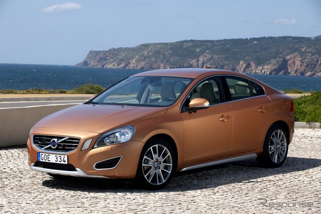 S60 新型（写真は海外仕様）