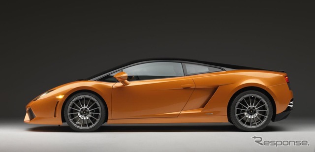 ガヤルド LP560-4 ビコローレ