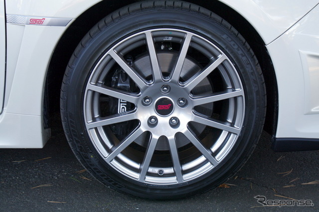インプレッサ WRX STI tS