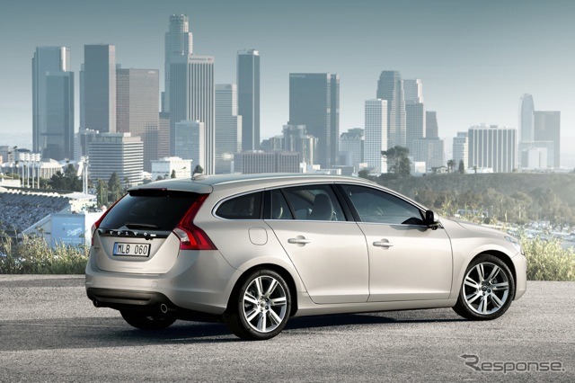 V60