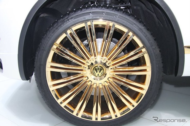 VW トゥアレグ ゴールドエディション