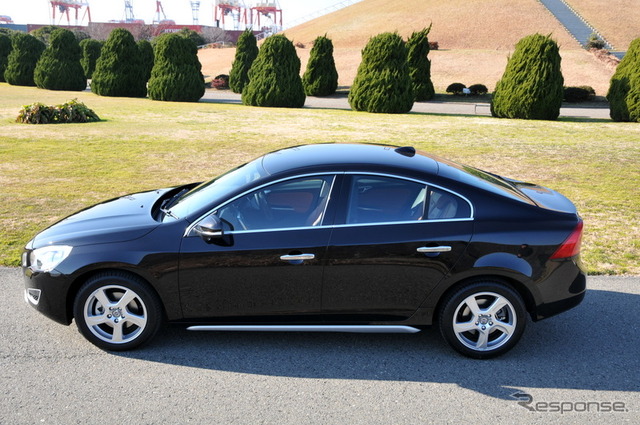 S60