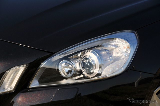 S60