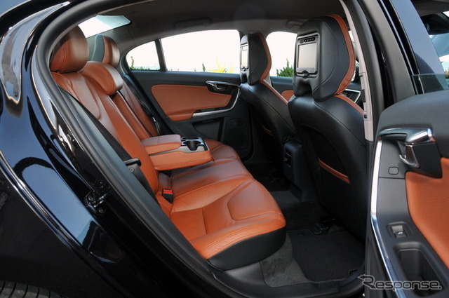 S60