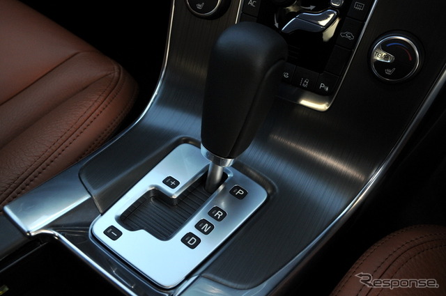 S60