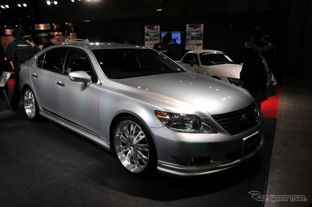 レクサス LS460 トムスバージョン