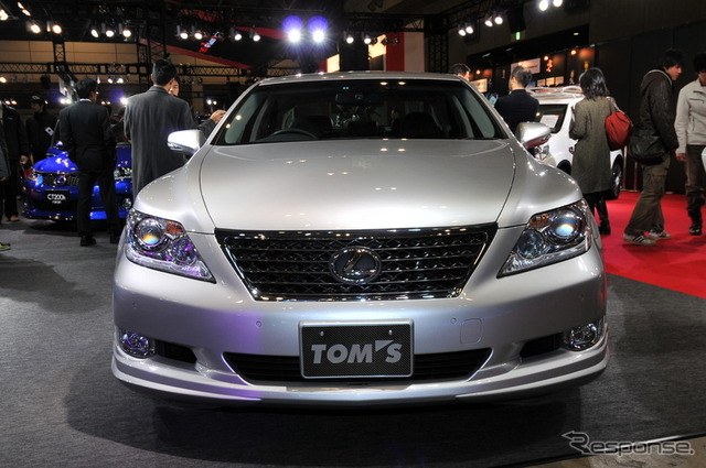 レクサス LS460 トムスバージョン