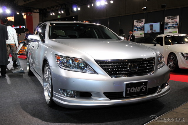 レクサス LS460 トムスバージョン