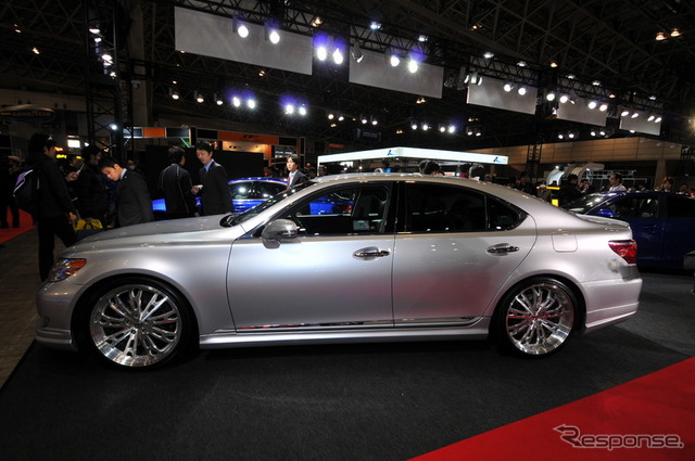 レクサス LS460 トムスバージョン