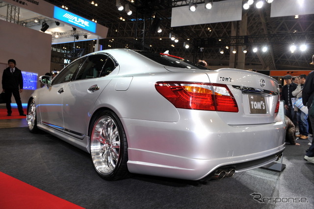 レクサス LS460 トムスバージョン