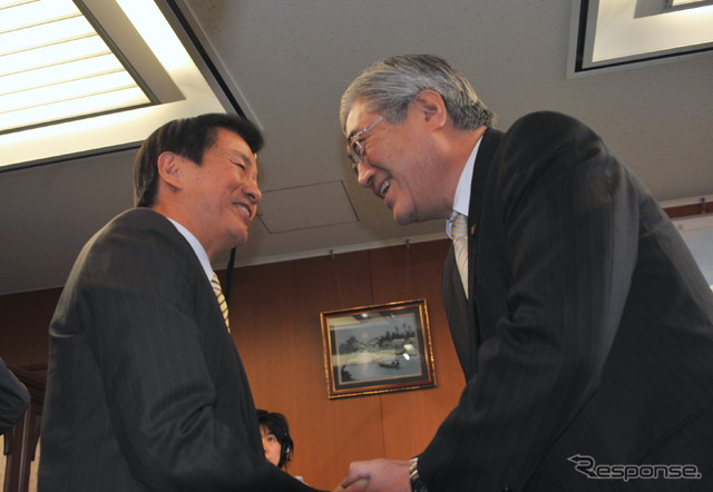 （7日・国交省）　撮影＝中島みなみ