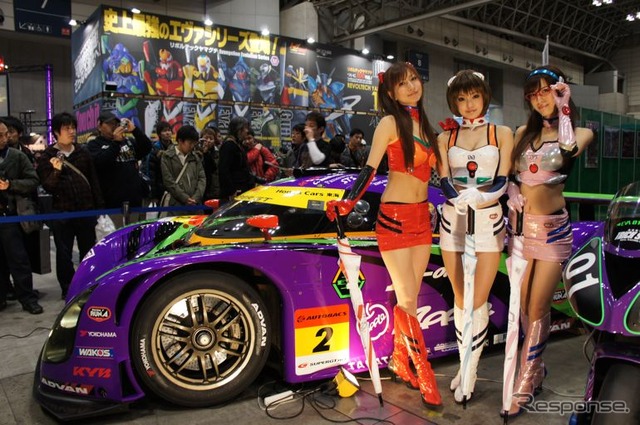 千葉県の幕張メッセで開催されたガレージキットの展示販売会