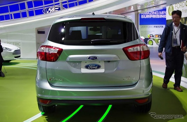 フォード C-MAX ENERGI(デトロイトモーターショー11での展示)