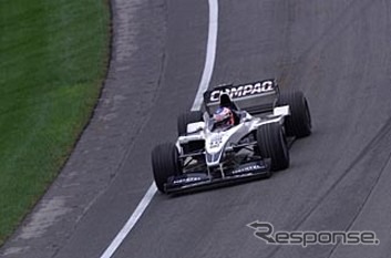 【F1アメリカGP 速報】ハッキネン、炎のリタイヤ