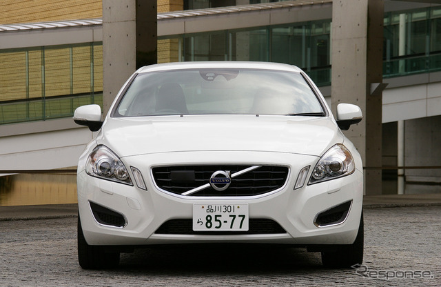 S60