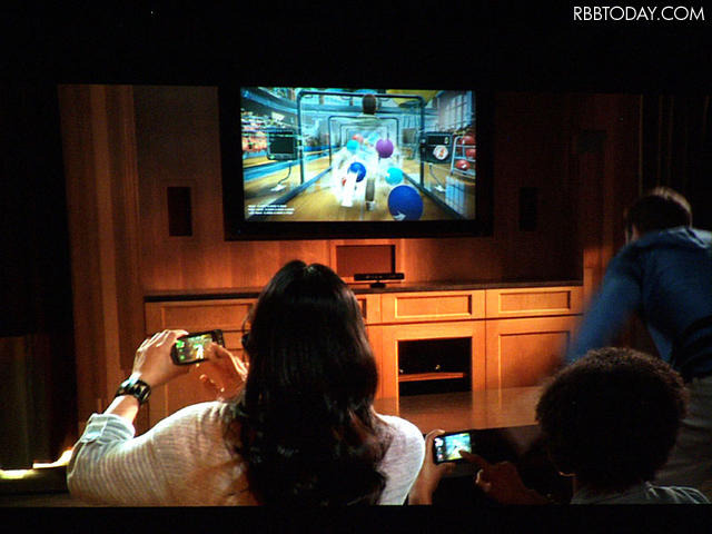 Xbox 360の「Kinect」とWindows Phone 7の連携 Xbox 360の「Kinect」とWindows Phone 7の連携
