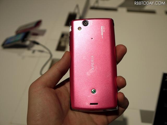 Xperia arc SO-01C「Sakura Pink」 Xperia arc SO-01C「Sakura Pink」