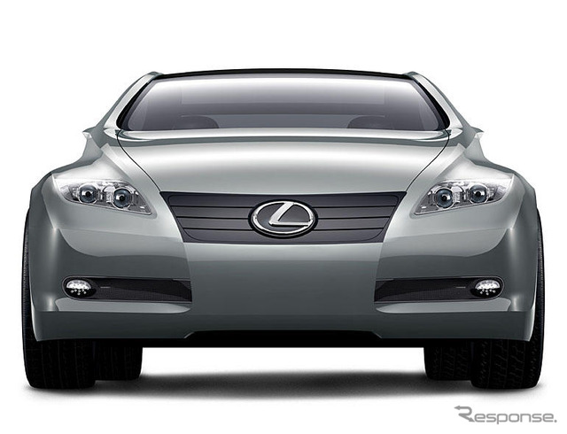 【東京ショー2003出品車】もしかして……レクサス『LF-S』