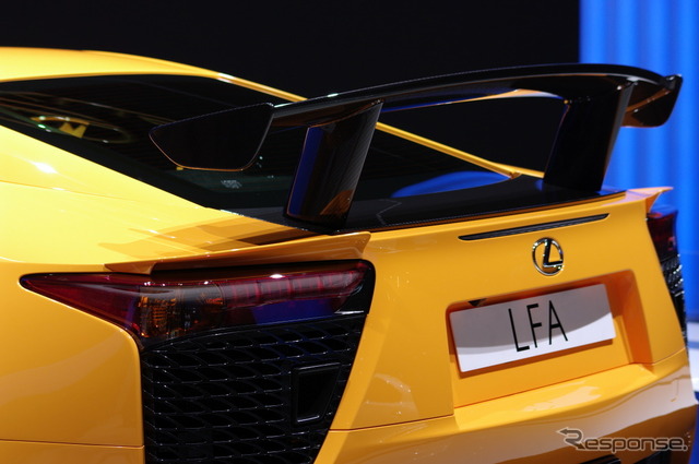 レクサス LFA ニュルブルクリンクパッケージ