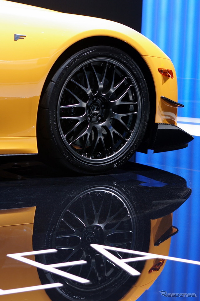 レクサス LFA ニュルブルクリンクパッケージ