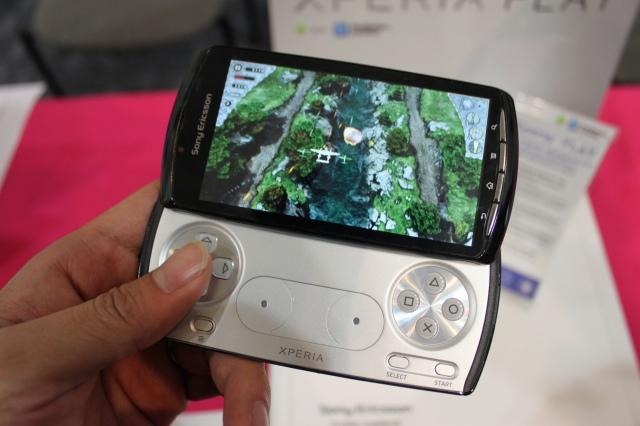 【GDC2011】Xperia Playを初体験・・・Havokがサポート、MLGでプロモーション 【GDC2011】Xperia Playを初体験・・・Havokがサポート、MLGでプロモーション