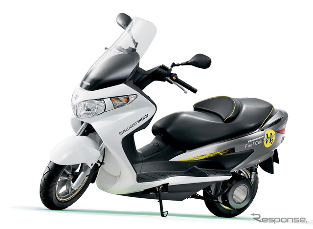 燃料電池バイクのバーグマン・フューエルセルスクーター