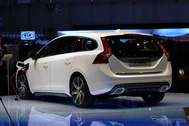 ボルボ V60プラグインハイブリッド