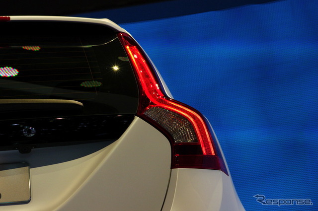 ボルボ V60プラグインハイブリッド