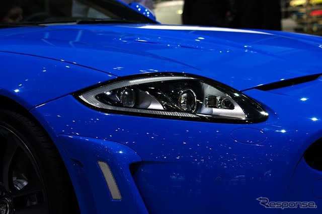 ジャガー XKR-S