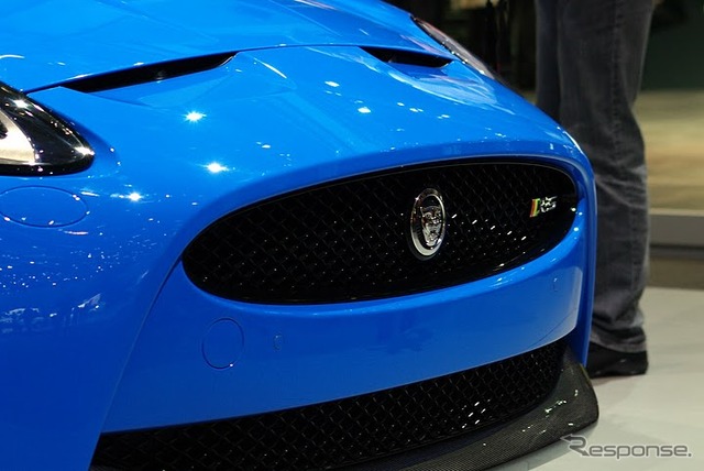 ジャガー XKR-S